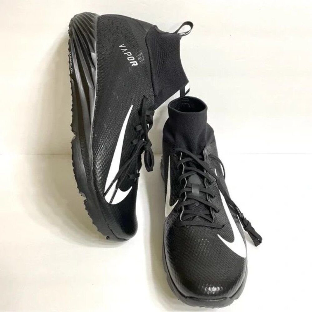 Nike Vapor Untouchable Speed Turf Football Shoes AO8744-010 Size 13.5